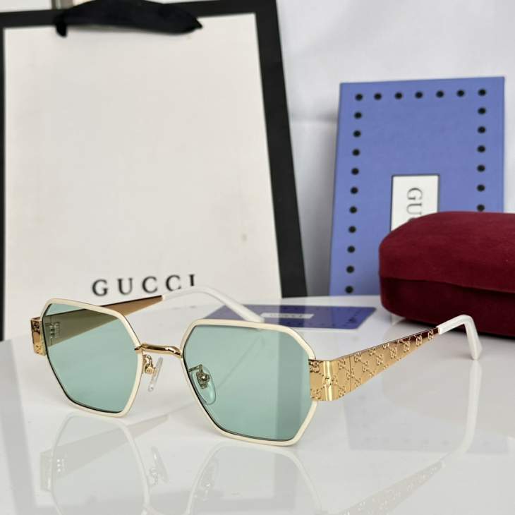 Picture of Gucci Sunglasses _SKUfw79338489fw